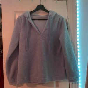 Women’s Fuzzy Sweater/Hoodie